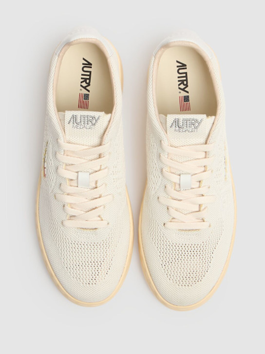 Autry: Easeknit Low sneakers - Ivory - men_5 | Luisa Via Roma