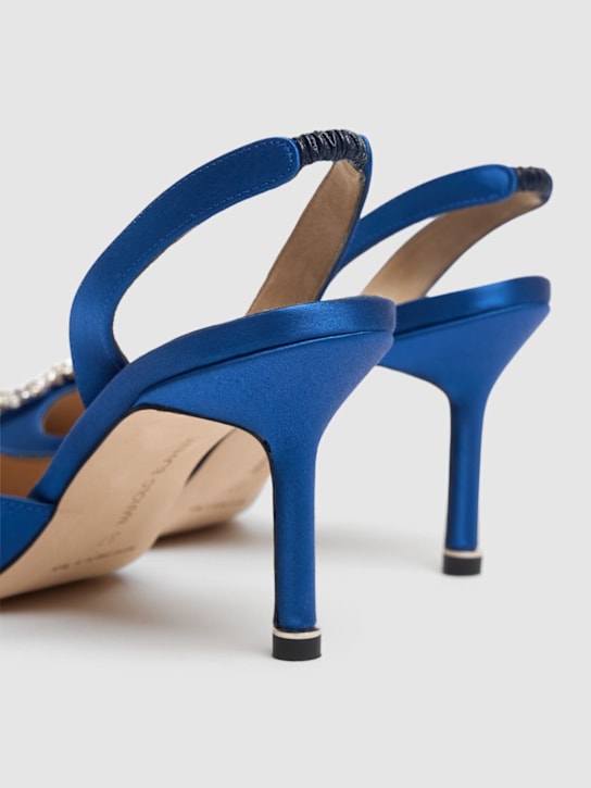 Manolo Blahnik: 70毫米Hangisli绸缎露跟高跟鞋 - 宝蓝色 - women_3 | Luisa Via Roma