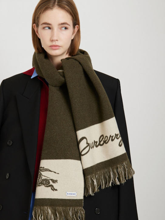 Burberry: Sciarpa Blot Strip Knight Fb in cashmere - women_1 | Luisa Via Roma