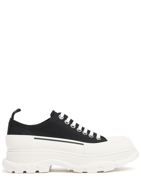 McQueen: 45mm Tread slick lace-up sneakers - Black/White - women_0 | Luisa Via Roma