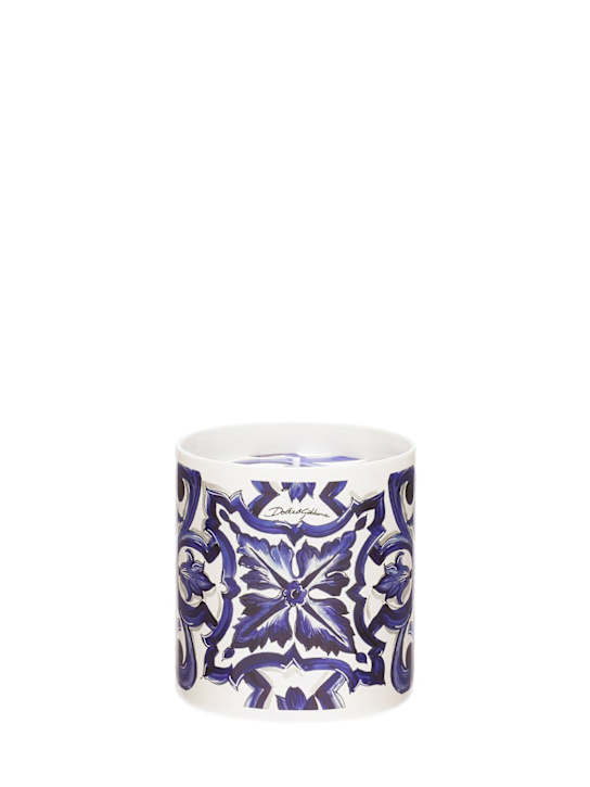 Dolce&Gabbana: Sicilian neroli & lemon perfumed candle - Blue - ecraft_3 | Luisa Via Roma