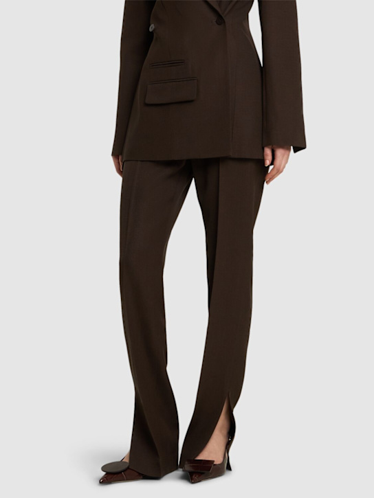 Jacquemus: 40mm Les Duelo B leather slingbacks - Midnight Brown - women_1 | Luisa Via Roma