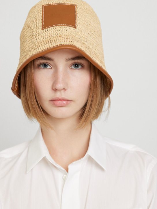 Jacquemus: Le Bob Soli raffia bucket hat - Light Brown 2 - women_1 | Luisa Via Roma