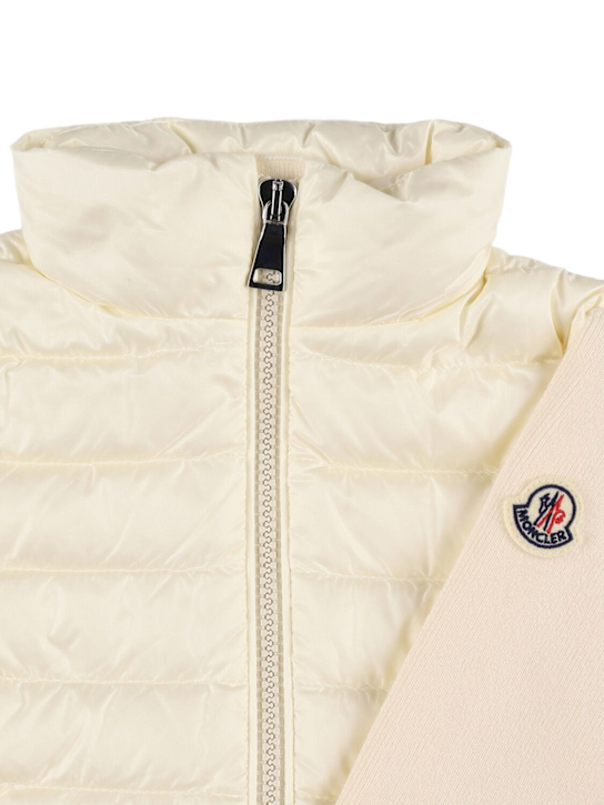 Moncler: Cardigan in lana imbottita con zip - Bianco - kids-girls_1 | Luisa Via Roma