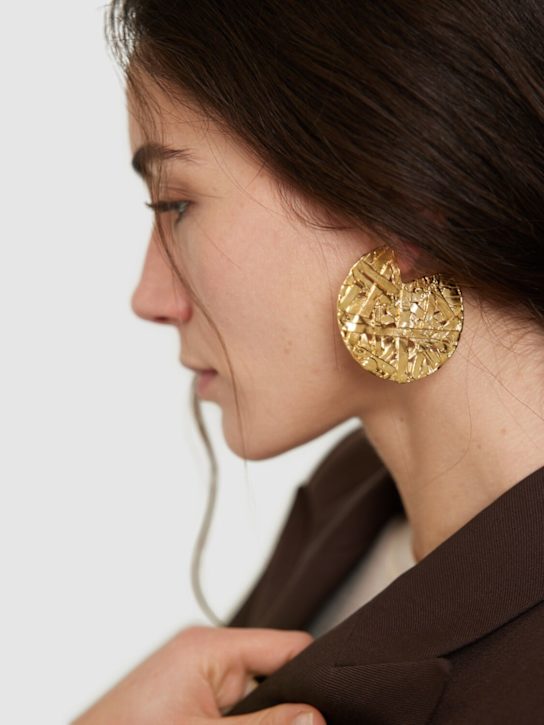 Paola Sighinolfi: Large Icon hoop earrings - Gold - women_1 | Luisa Via Roma