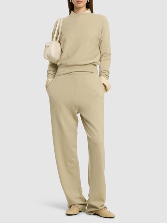 Extreme Cashmere: Rush カシミアブレンドニットパンツ - ベージュ - women_1 | Luisa Via Roma