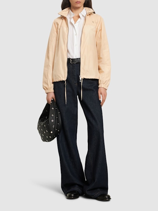 Burberry: Giacca a vento con cappuccio nascosto - women_1 | Luisa Via Roma