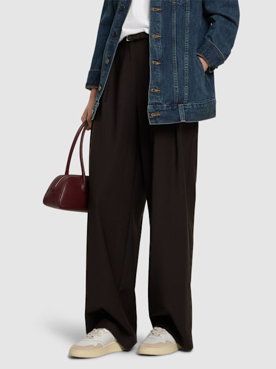 Autry: Medalist Low sneakers - White/Pink - women_1 | Luisa Via Roma