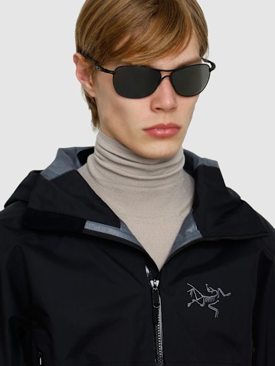 Oakley: Oakley Crosshair sunglasses - men_1 | Luisa Via Roma