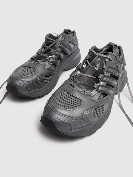 adidas Originals: Taqwa Bint Ali Adistar Pose sneakers - men_1 | Luisa Via Roma