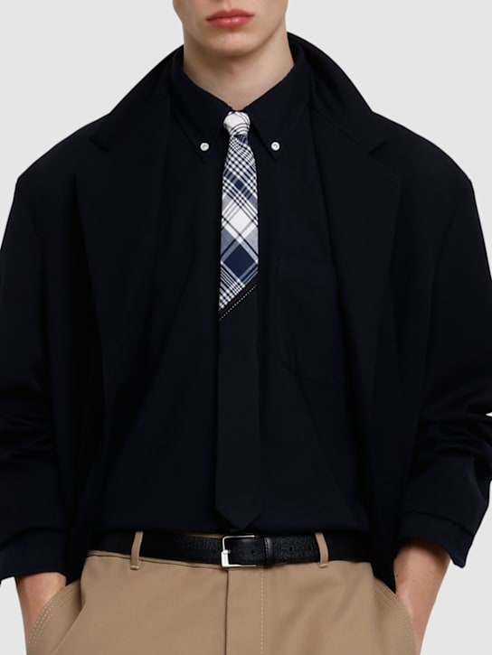 Thom Browne: Cravate classique à carreaux madras - Bleu Marine - men_1 | Luisa Via Roma