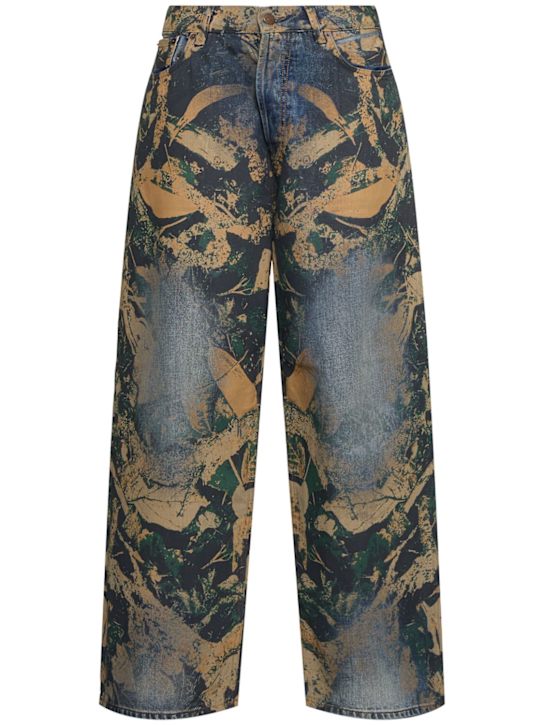 Acne Studios: Jeans vita bassa Mossy Oak con stampa - Marrone - women_0 | Luisa Via Roma
