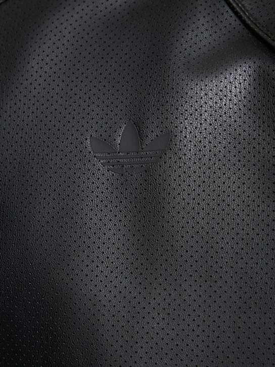 adidas Originals: Button-up baseball jersey - men_4 | Luisa Via Roma