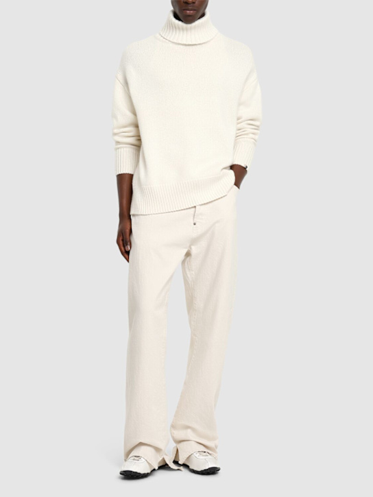 Extreme Cashmere: N20 Xtra Core oversize sweater - men_1 | Luisa Via Roma