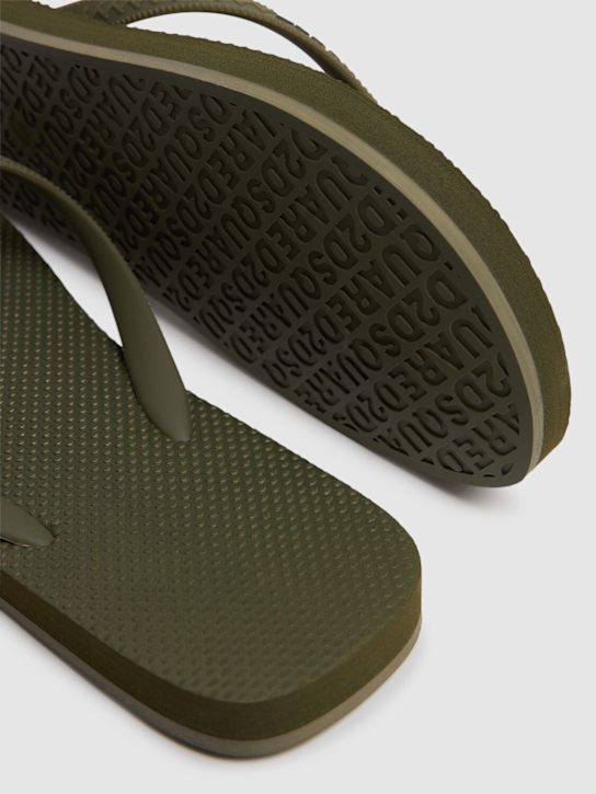 Dsquared2: Logo rubber flip flops - Green - men_3 | Luisa Via Roma