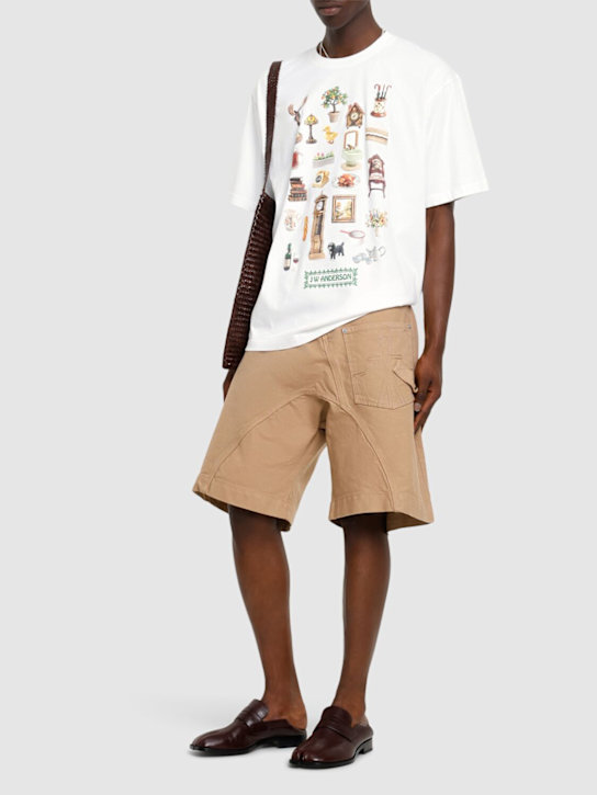JW Anderson: Twisted workwear shorts - men_1 | Luisa Via Roma