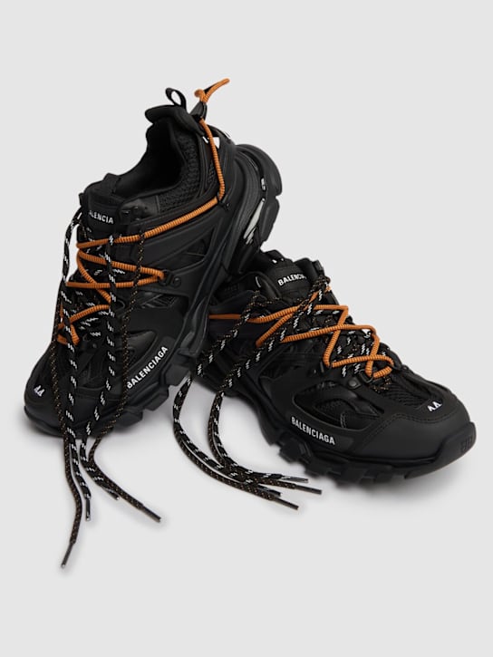 Balenciaga: Track科技织物运动鞋 - 黑色/橙色 - men_2 | Luisa Via Roma
