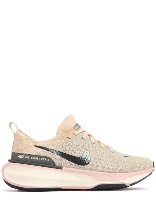 Nike: Sneakers Invincible 3 Premium - women_0 | Luisa Via Roma