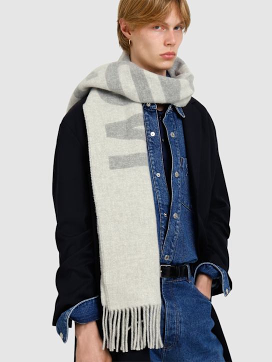 Jacquemus: L'echarpe Jacquemus wool scarf - men_1 | Luisa Via Roma