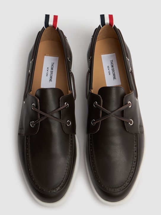 Thom Browne: Calf leather boat shoes - Brown - men_4 | Luisa Via Roma