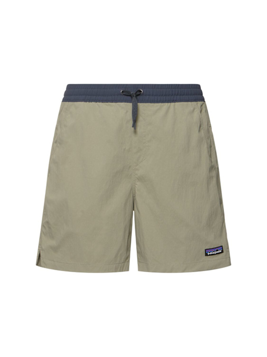 Patagonia: Shorts „Baggies Light 6““ - River Green - men_0 | Luisa Via Roma