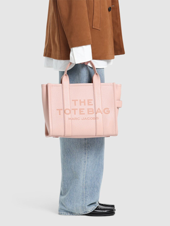 Marc Jacobs: Borsa shopping media in pelle - Rosa - women_1 | Luisa Via Roma