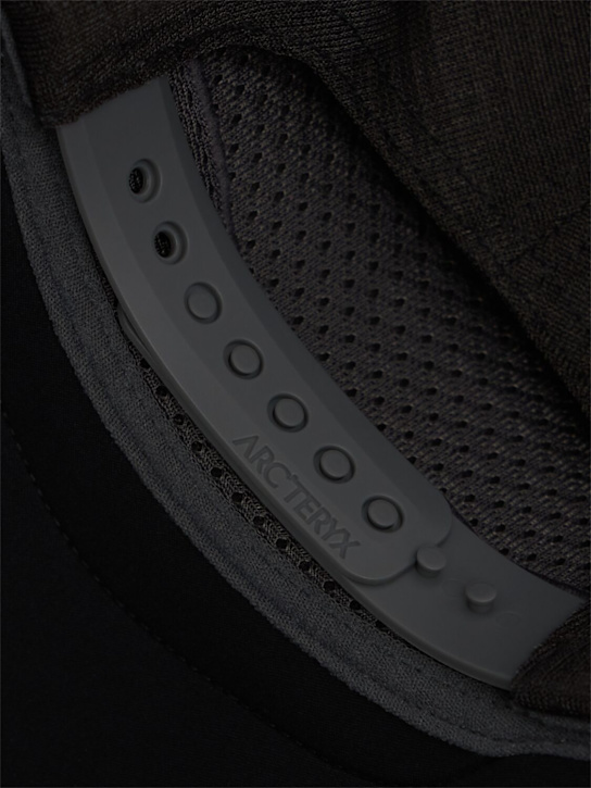 Arc'teryx: Bird Word Trucker hat - men_3 | Luisa Via Roma