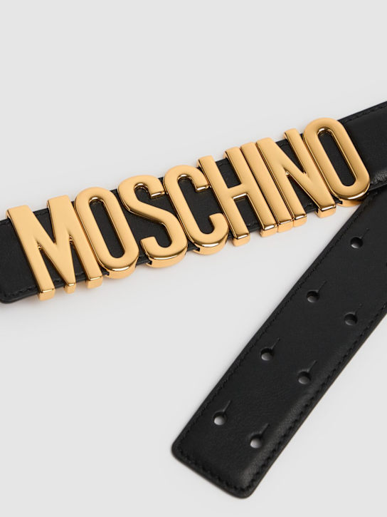 Moschino: Logo belt - Black/Gold - men_2 | Luisa Via Roma