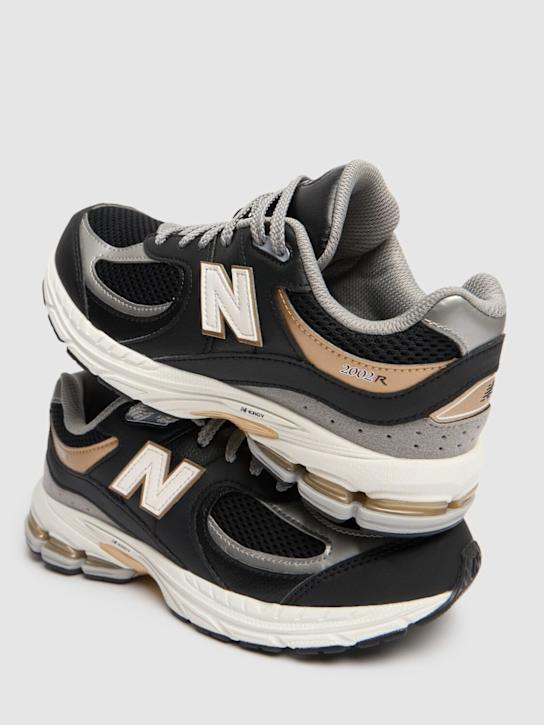 New Balance: 2002 スニーカー - kids-girls_1 | Luisa Via Roma