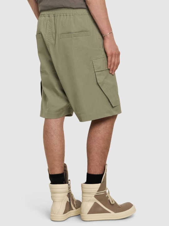 Rick Owens: Cargobelas cotton shorts - Celadon - men_2 | Luisa Via Roma