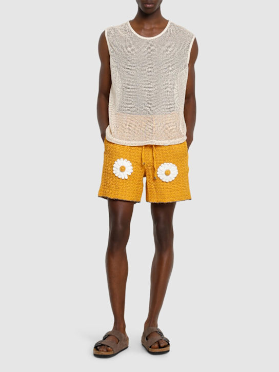 Harago: Daisy appliqué crochet shorts - White - men_1 | Luisa Via Roma