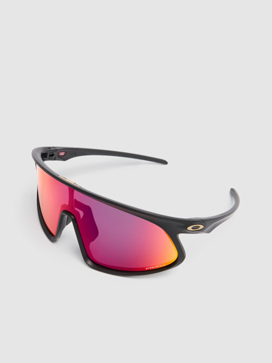 Oakley: RSLV mirrored sunglasses - women_1 | Luisa Via Roma