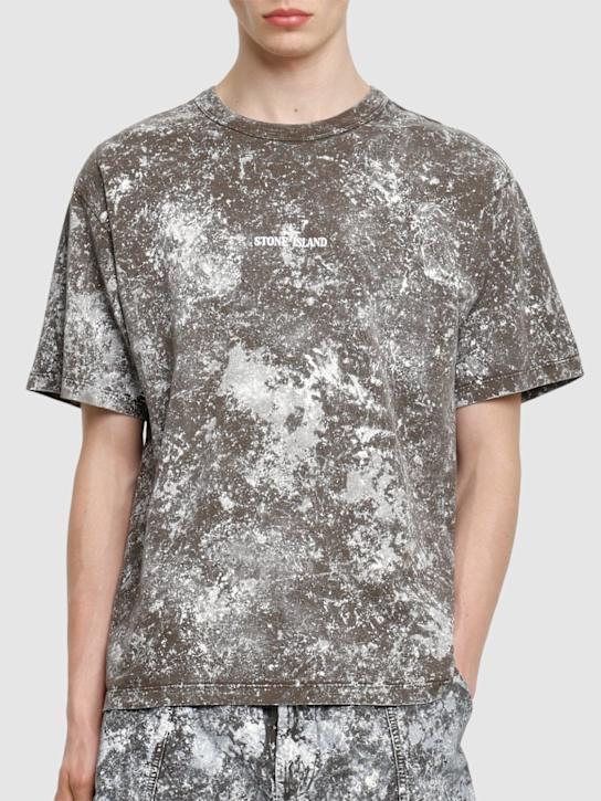 Stone Island: LuisaViaRoma short sleeve t-shirt - Verde Militare - men_2 | Luisa Via Roma
