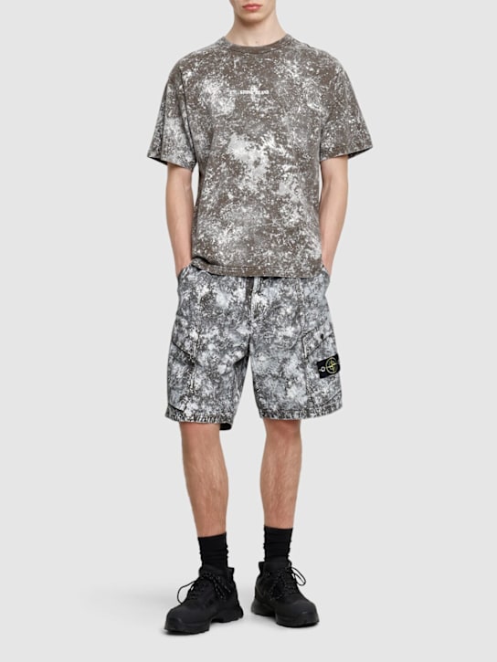 Stone Island: LuisaViaRoma short sleeve t-shirt - Verde Militare - men_1 | Luisa Via Roma