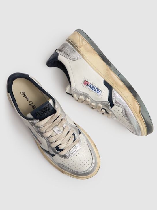 Autry: Super Vintage Low sneakers - women_1 | Luisa Via Roma