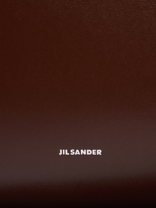 Jil Sander: Medium Curve palmellato leather bag - Dark Earth - women_3 | Luisa Via Roma