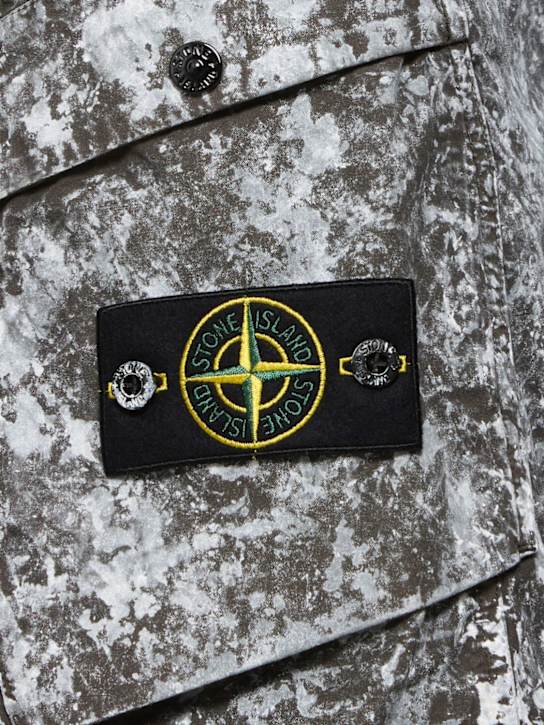 Stone Island: LuisaViaRoma Bermuda shorts - Verde Militare - men_4 | Luisa Via Roma