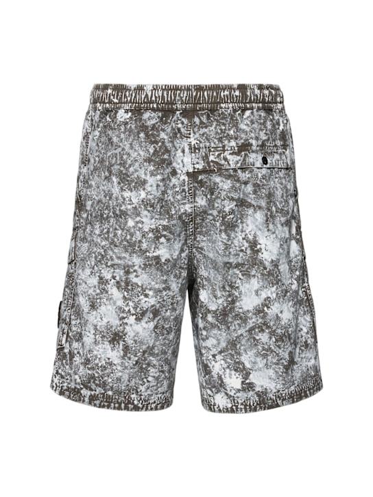 Stone Island: LuisaViaRoma Bermuda shorts - Verde Militare - men_3 | Luisa Via Roma