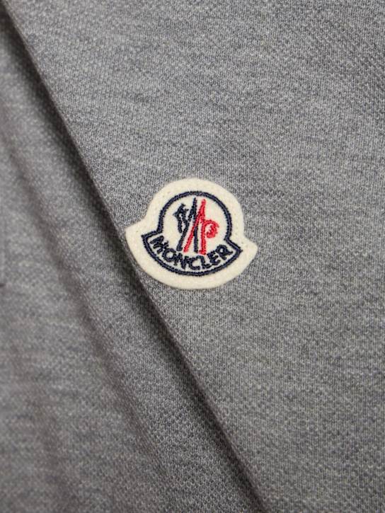 Moncler: Logo patch cotton polo shirt - Grey - men_4 | Luisa Via Roma