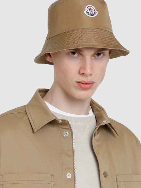 Moncler: Logo reversible cotton blend bucket hat - Beige - men_2 | Luisa Via Roma