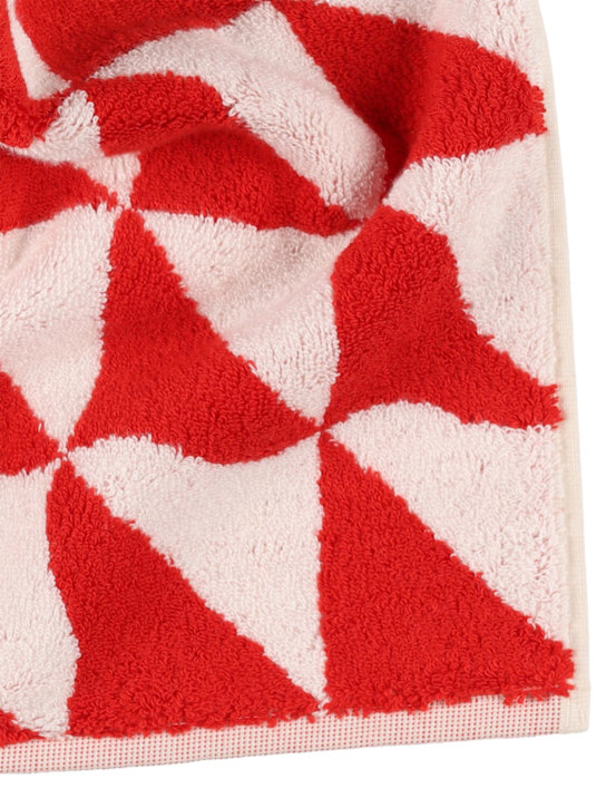 Dusen Dusen: Sail bath towel - Red - ecraft_1 | Luisa Via Roma
