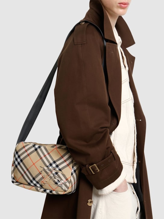 Burberry: Umhängetasche mit Karomuster „Ml Essential“ - men_1 | Luisa Via Roma