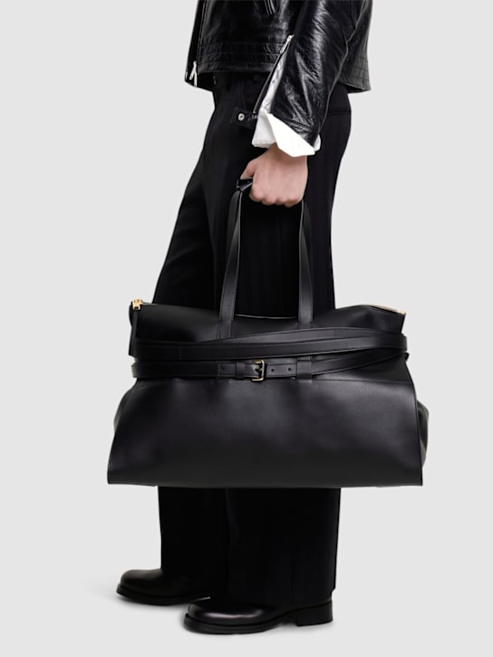 Moschino: Tie Me duffle bag - men_1 | Luisa Via Roma