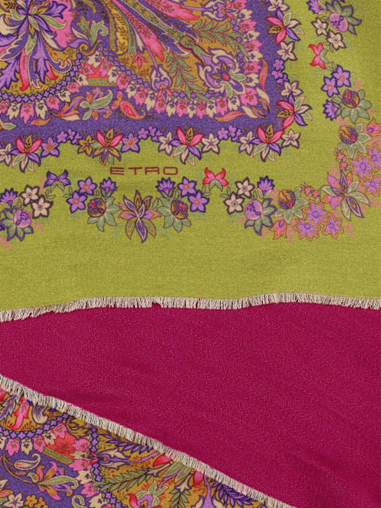 Etro: Iris wool throw - Fuchsia - ecraft_1 | Luisa Via Roma