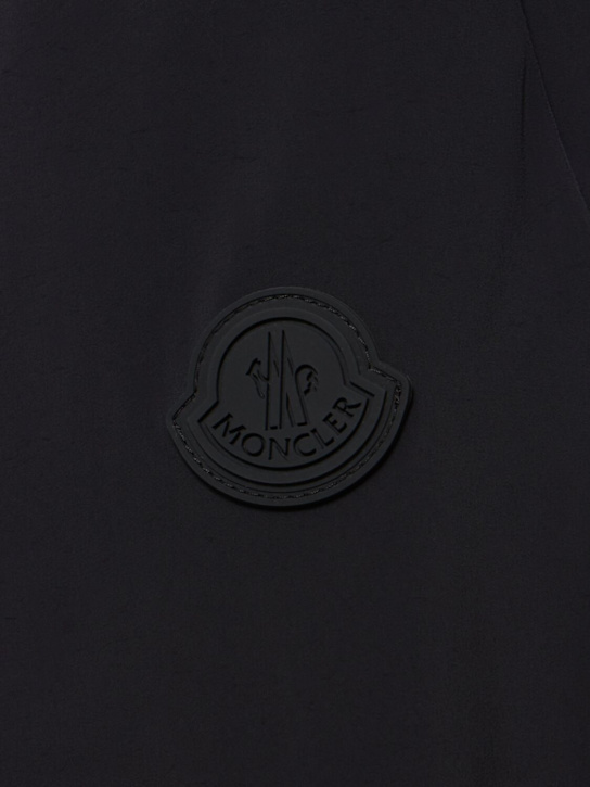 Moncler: Jogginghose aus Nylon mit Logopatch - Schwarz - men_4 | Luisa Via Roma
