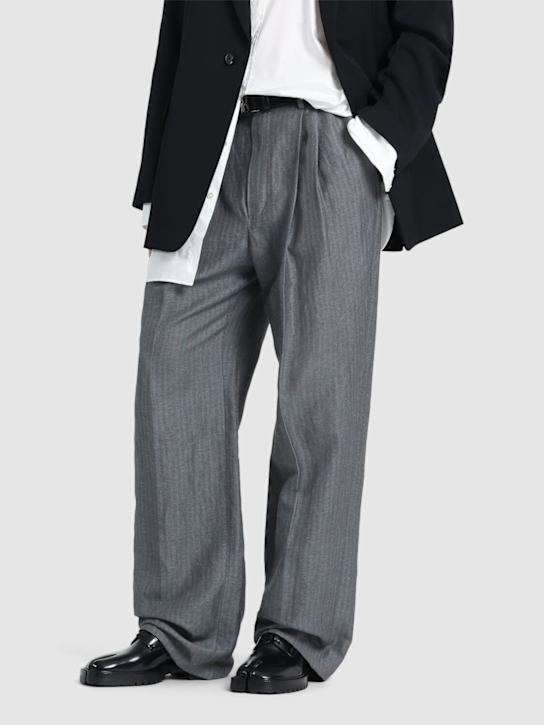 Maison Margiela: County leather lace-up tabi shoes - men_1 | Luisa Via Roma