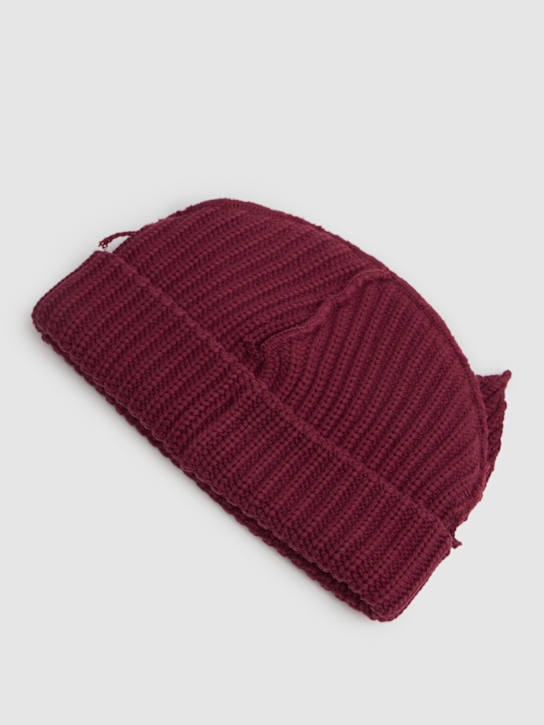 Charles Jeffrey LOVERBOY: Chunky ear beanie - Bordeaux - men_3 | Luisa Via Roma