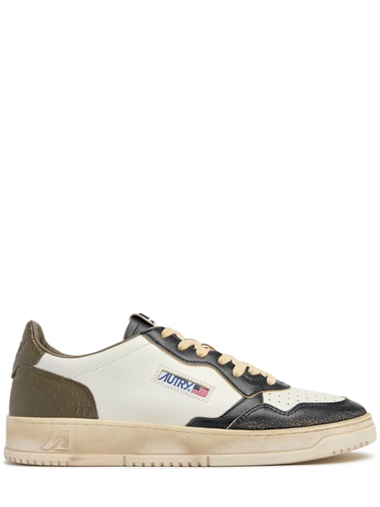 Autry: Super Vintage Low sneakers - Wht/Cvgr/Blk - men_0 | Luisa Via Roma