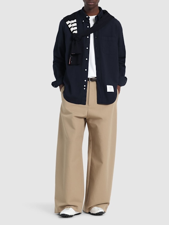 Thom Browne: Straight fit cotton oxford shirt - men_1 | Luisa Via Roma