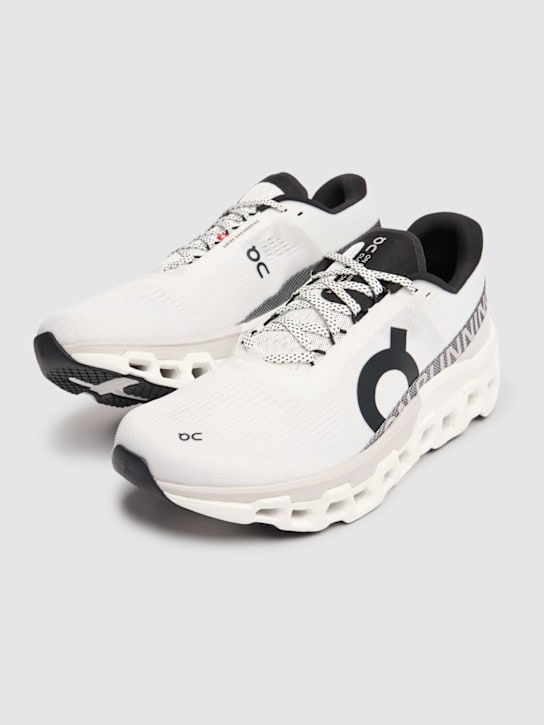 On: Cloudmonster 2 sneakers - White/Frost - men_2 | Luisa Via Roma